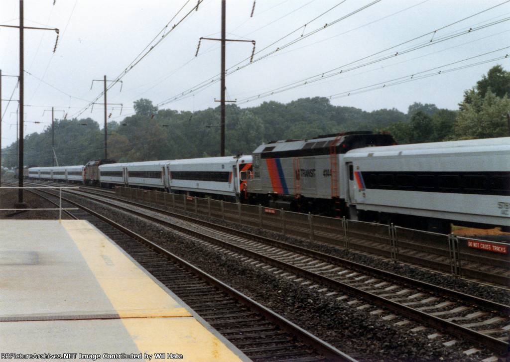 NJT GP40FH-2 4144